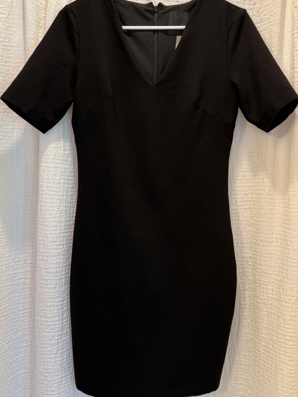 White House Black Market Aura Short Sleeve Sculpting Sheath Dress Black